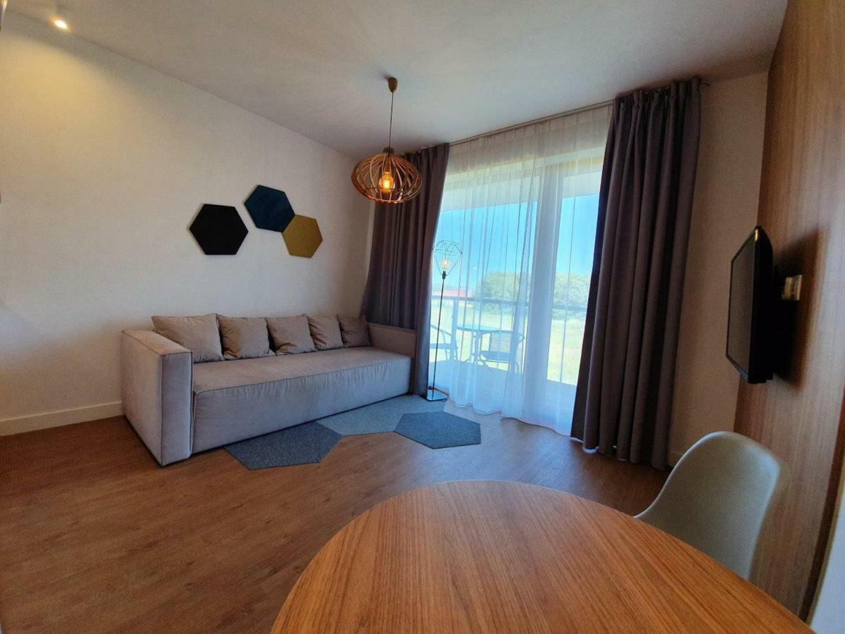 Prywatne Apartamenty W Hotelu - 365Pam ซาร์บินโนโว ภายนอก รูปภาพ